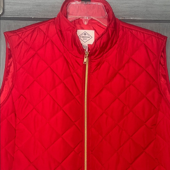 St. John's Bay XXL Women’s Red Preppy Quilted Vest #preppy #chic - Picture 3 of 9